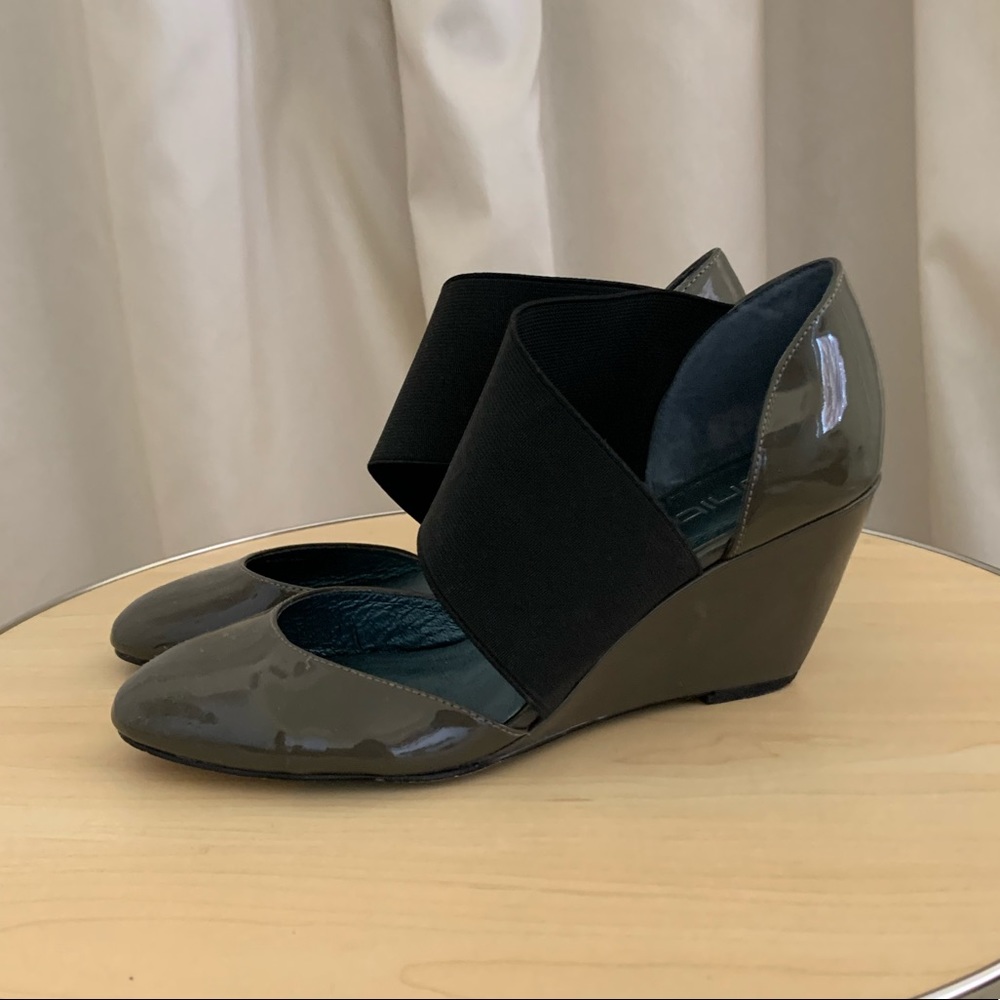 Daniblack olive wedges